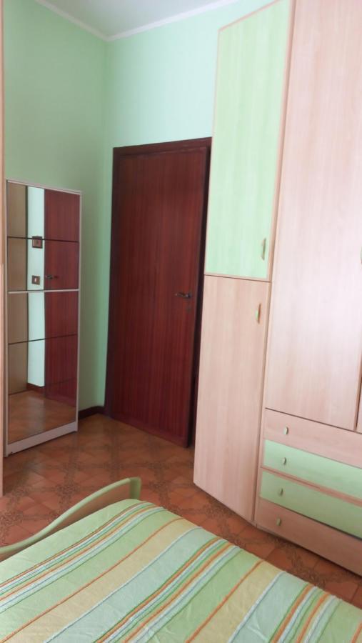 Appartamento Incantevole Al Centro Di Torvaianica Dış mekan fotoğraf
